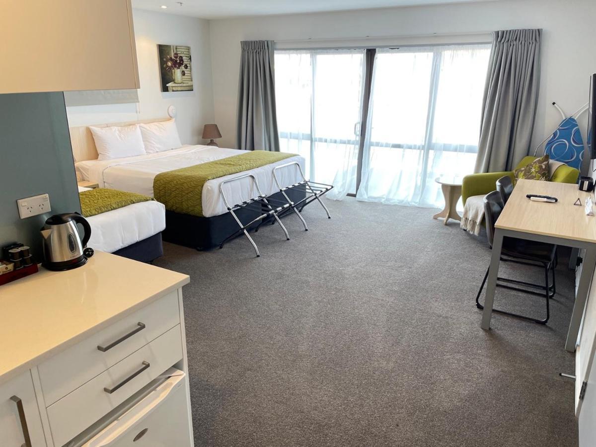 2 On Whiteleigh And 239 On Lincoln Motel Christchurch Eksteriør billede Studio apartment
