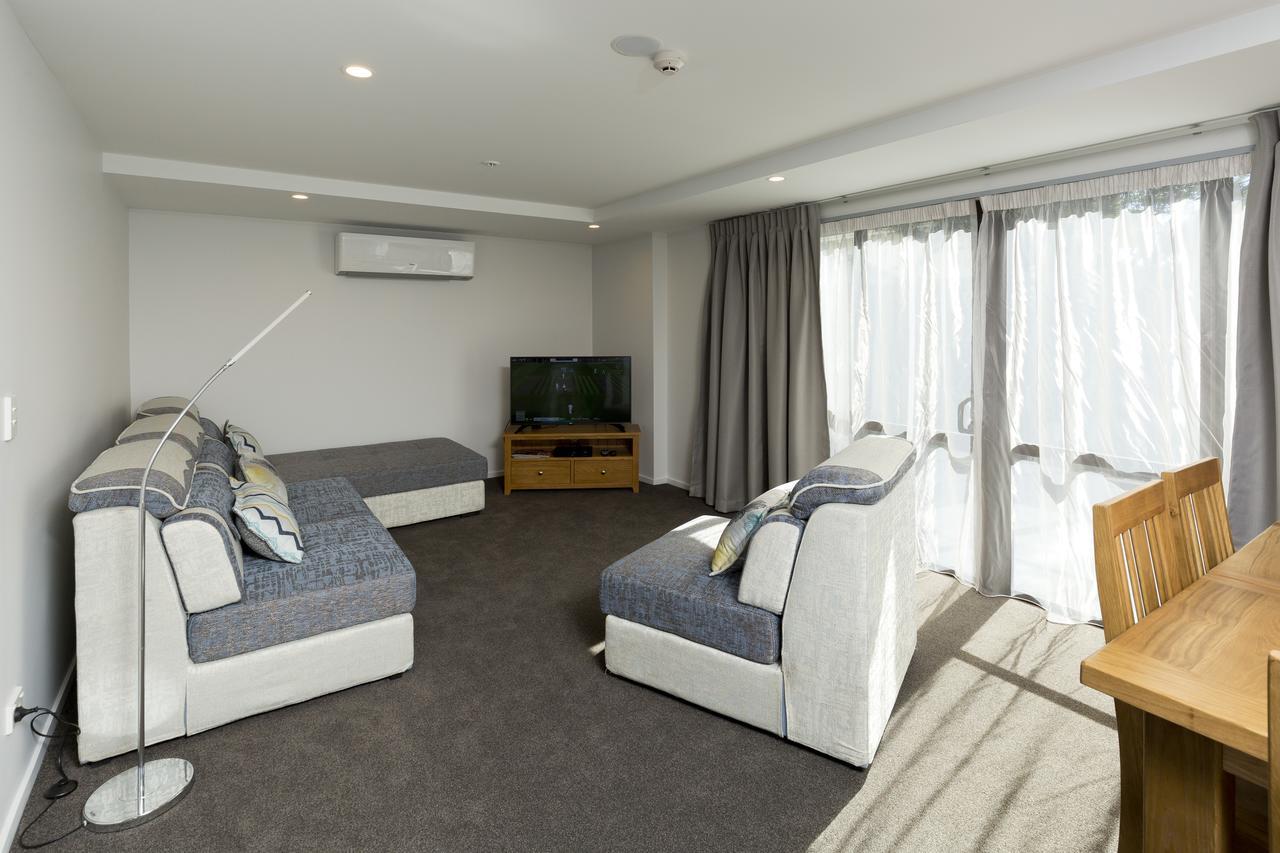 2 On Whiteleigh And 239 On Lincoln Motel Christchurch Eksteriør billede A typical apartment at the hotel