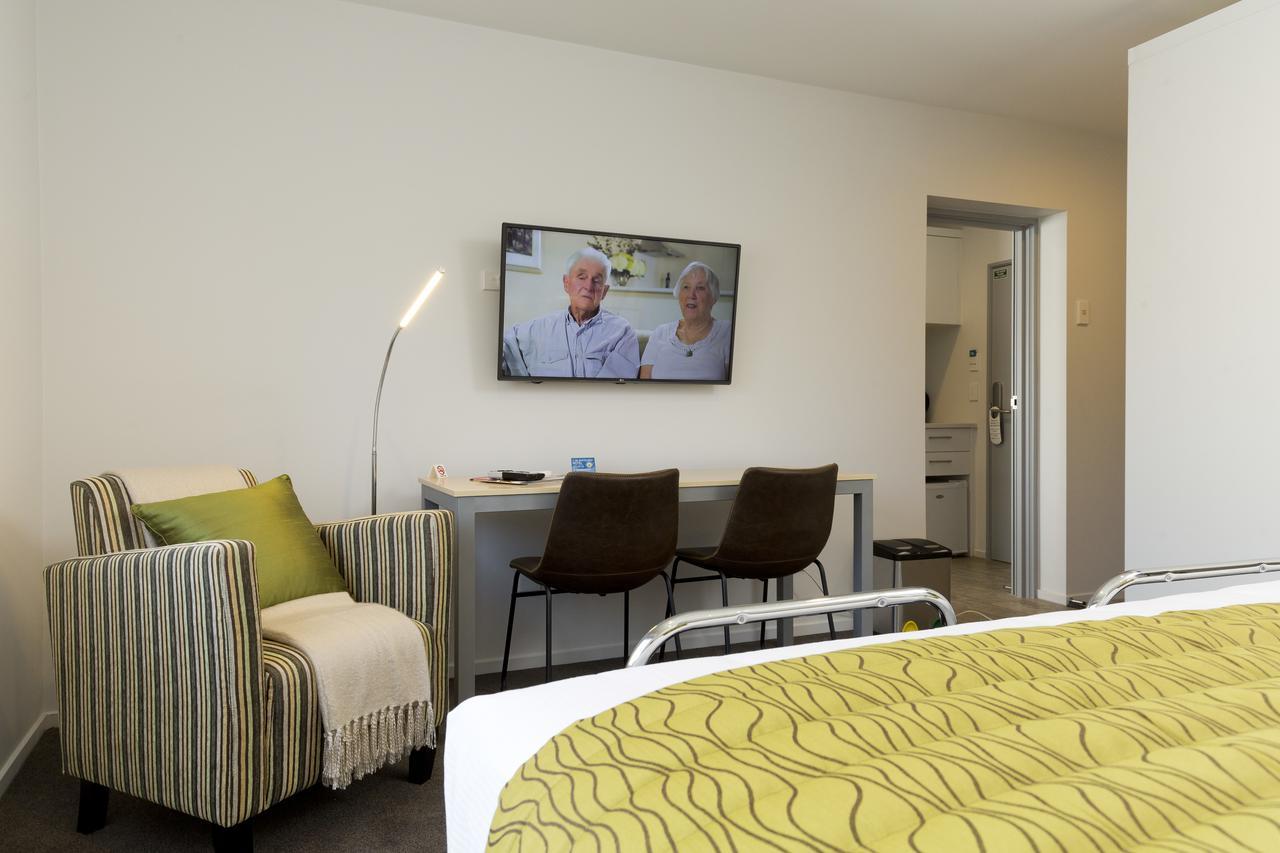 2 On Whiteleigh And 239 On Lincoln Motel Christchurch Eksteriør billede A room at the hotel