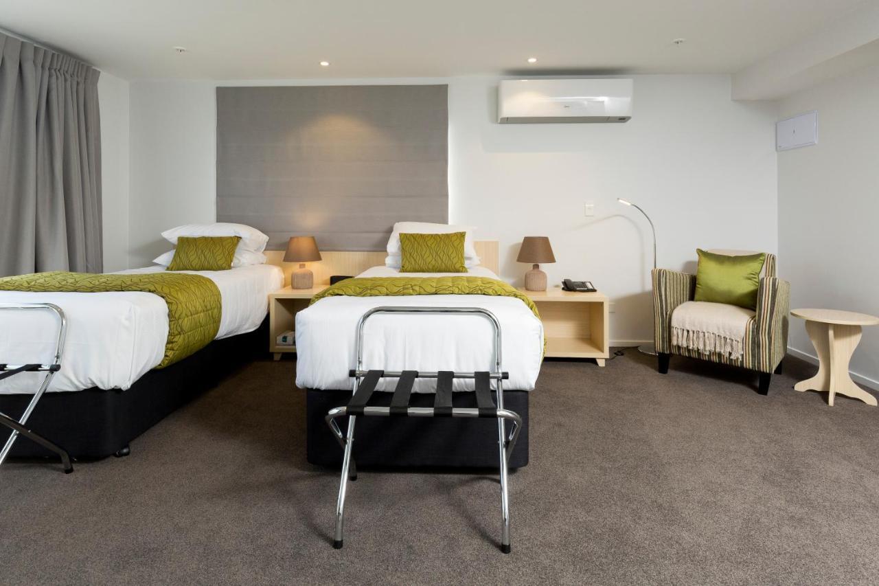 2 On Whiteleigh And 239 On Lincoln Motel Christchurch Værelse billede A typical hotel room